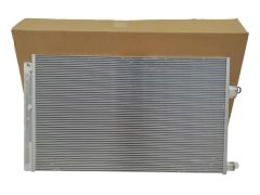 Kondensator Klimaanlage Neues Original 921001261R Renault