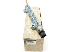 Einspritzleiste Kraftstoffverteiler Original Master II Movano Trafic 2.5 dCi 8200613066
