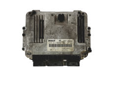 Steuergerät Renault 0281011390 8200310863 8200349846 Bosch 24610