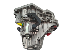 Getriebe Neues Original TL8017 TL8B017 320108935R Dacia Duster 1.6 Getriebe Neues Original TL8017 TL8B017 320108935R Dacia Duster 1.6