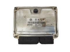 Steuergerät 038906012HP 0281011320 Seat VW Bosch 3038