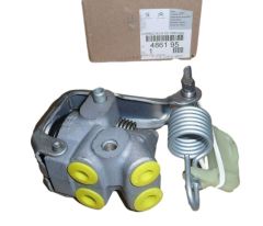 Bremskraftregler Original Peugeot 206 486195 9630251580 Bremskraftregler Original Peugeot 206 486195 9630251580