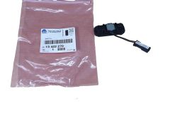 Knopf Klapy Bagażnika Original 13422270 Opel