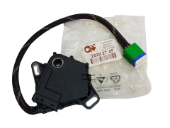 Sensor Skrzyni Citroen Peugeot Renault DP0 AL4 252927 Neues Original Sensor Skrzyni Citroen Peugeot Renault DP0 AL4 252927 Neues Original