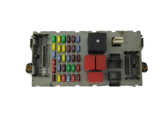 Sicherungskasten Relaiskasten 50513353 CPL Alfa Romeo Delphi 20447