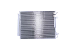 Kondensator Klimaanlage Für VW Passat 3C0820411B 88201767301 Vika