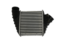 Laderluftkühler Für VW Beetle 1C0145803A 11451417501 Vika