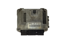 Steuergerät 0281012589 8200527725 8200527756 Renault Bosch 18782