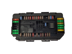 Sicherungskasten Relaiskasten 6114V7 938906801 19549.000.001 19545.000.001 BMW 19731