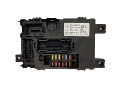 Sicherungskasten Relaiskasten Fiat 00517986150 28122166 97RI-010040 Delphi 19937