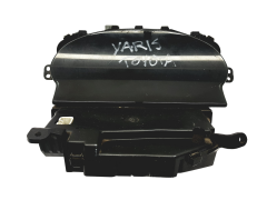 Tacho Kombiinstrument Toyota Yaris 83800-52610 457300-0891 40606