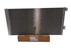 Kondensator Klimaanlage MAHLE AC486000S 921000002R