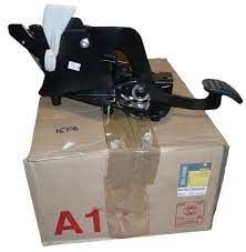 Bremspedal Original Renault Megane II 8200156002 Bremspedal Original Renault Megane II 8200156002