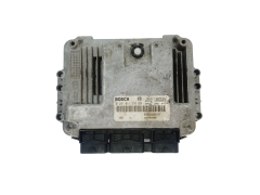 Steuergerät 0281011276 8200305678 8200304606 Renault Bosch 35837