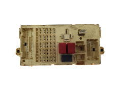 Sicherungskasten Relaiskasten Fiat 46758961 46812234 NPL 18895
