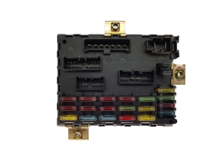 Sicherungskasten Relaiskasten Fiat 46412170 A223 20147