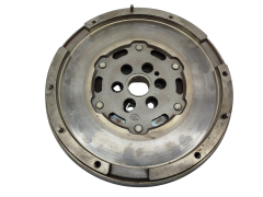 Zweimassenschwungrad 9686904080 0532T4 1.6 eHDI 8v Citroen Peugeot LUK Zweimassenschwungrad 9686904080 0532T4 1.6 eHDI 8v Citroen Peugeot LUK