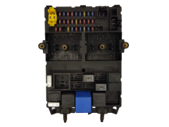 Sicherungskasten Relaiskasten Jeep 56042148AF 518172002 19659