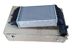 Laderluftkühler Neues Original 0384G8 0384.G8 Citroen Peugeot