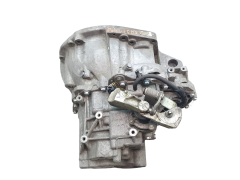 Getriebe ND0002 7701717852 1.9 dCi Renault Scenic 2 1011 Getriebe ND0002 7701717852 1.9 dCi Renault Scenic 2 1011