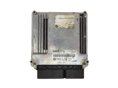 Motorsteuerung BMW 7789572 0281010565 Bosch 30666