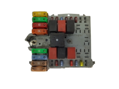 Sicherungskasten Relaiskasten Lancia 51792197 0051792197057657