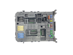 Steuergerät BSI 04EV K04-00 9664059080 PSA Johnson Controls 59124