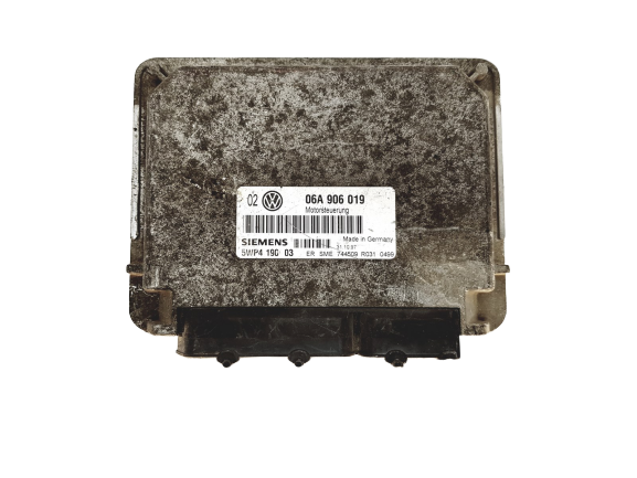 Motorsteuerung VW 06A906019 5WP4190 Siemens 21172 main product photo