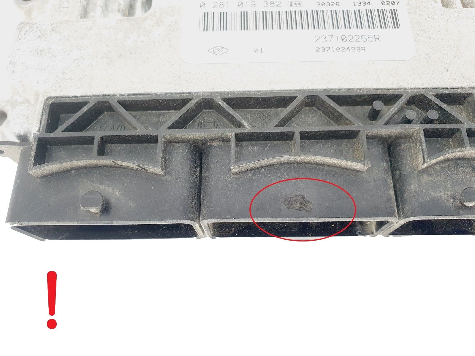 Steuergerät 237102265R 237102499R 0281019382 Renault Bosch 44358 main product photo