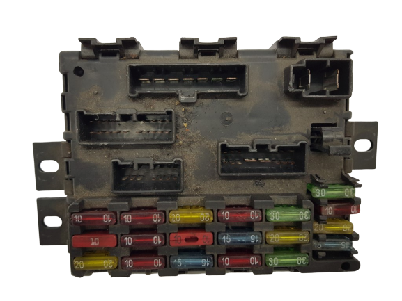 Sicherungskasten Relaiskasten Fiat 46517276 20125 main product photo