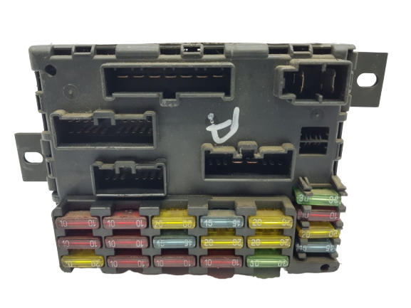 Sicherungskasten Relaiskasten Lancia 46776086 20183 main product photo