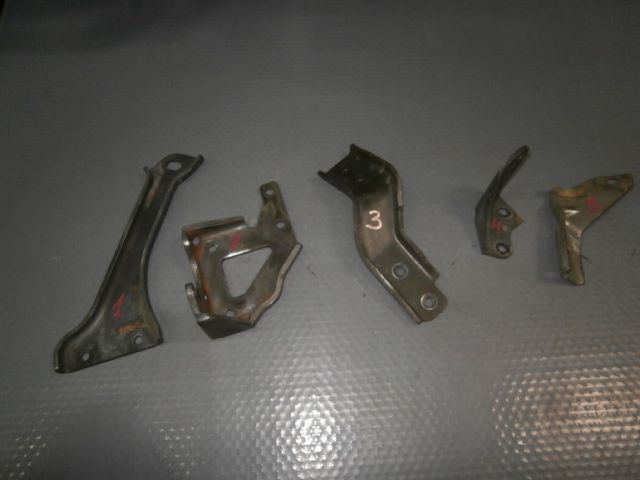 Klemmhalterung 3,0 V6 dci Espace 4 / Vel Satis (1) Renault main product photo