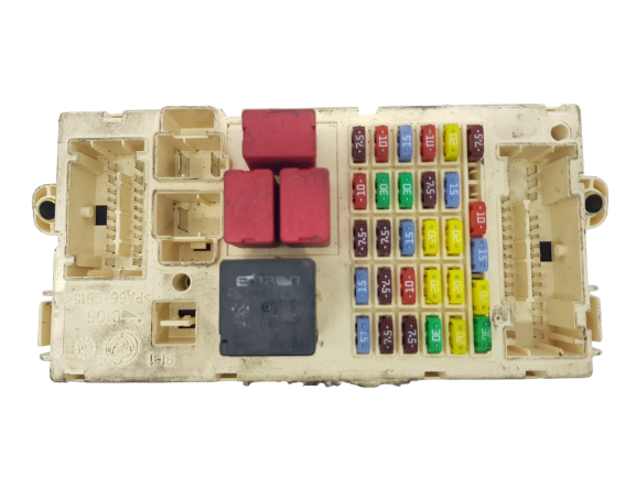 Sicherungskasten Relaiskasten Alfa Romeo 60681000 NPL 60686059 main product photo